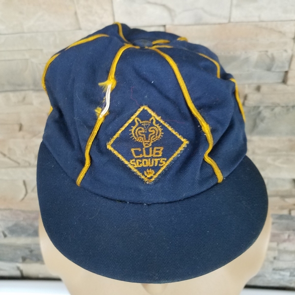 Cub Scouts Wolf Boy BSA Blue Fitted Child Size Baseball Cap Hat Vintage H - Picture 1 of 8